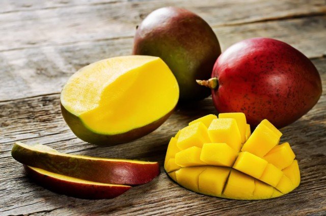 15 tropische vruchten die moeten worden geprobeerd