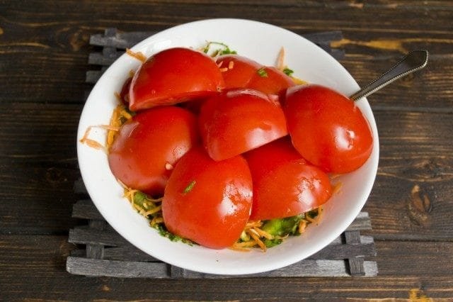 Snelle ingelegde tomaten in het Koreaans. Stap -By -stap Recept met foto