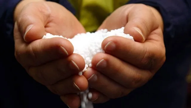 Ammonium nitraat. Kenmerken van het gebruik van kunstmest. Ammonium nitraat. Foto, Kaleyard Ammonium nitraat. Kenmerken van het gebruik van kunstmest. Ammonium nitraat. Foto