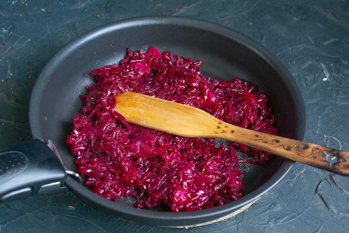 Borsch zonder kool is lekker en eenvoudig. Stap -By -stap Recept met foto