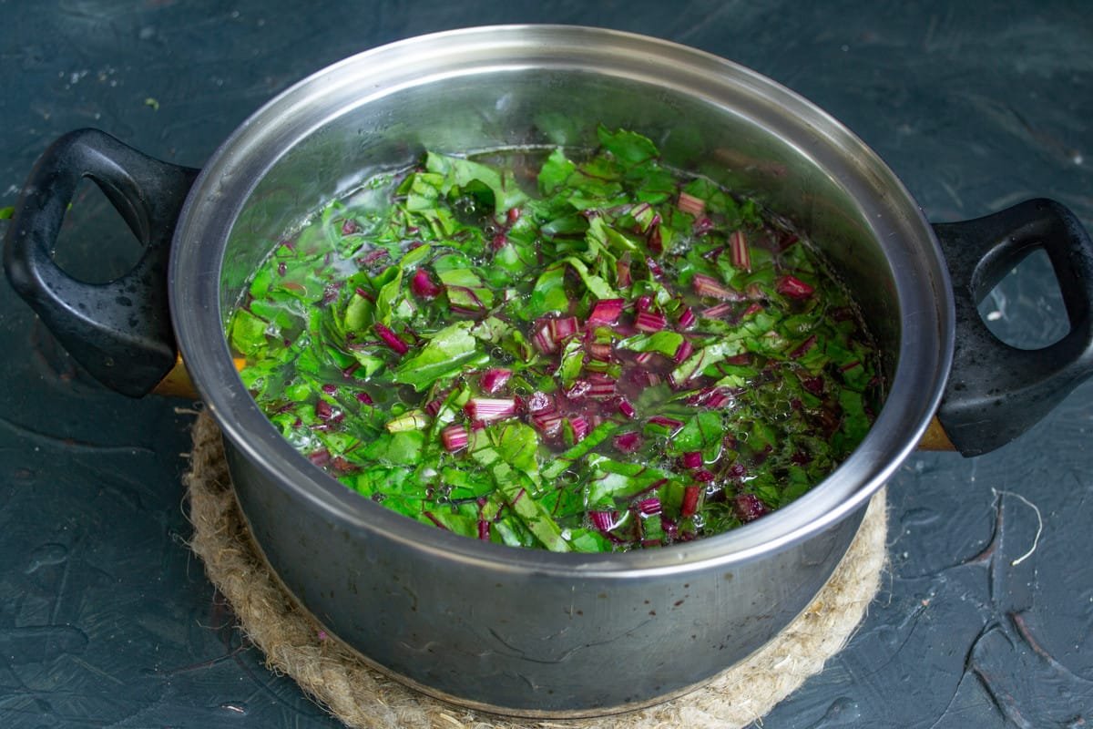 Borsch zonder kool is lekker en eenvoudig. Stap -By -stap Recept met foto