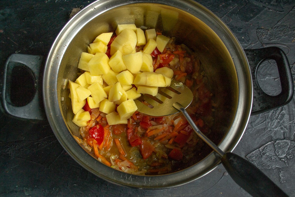 Snelle tomatensoep met kaas. Stap -By -stap Recept met foto