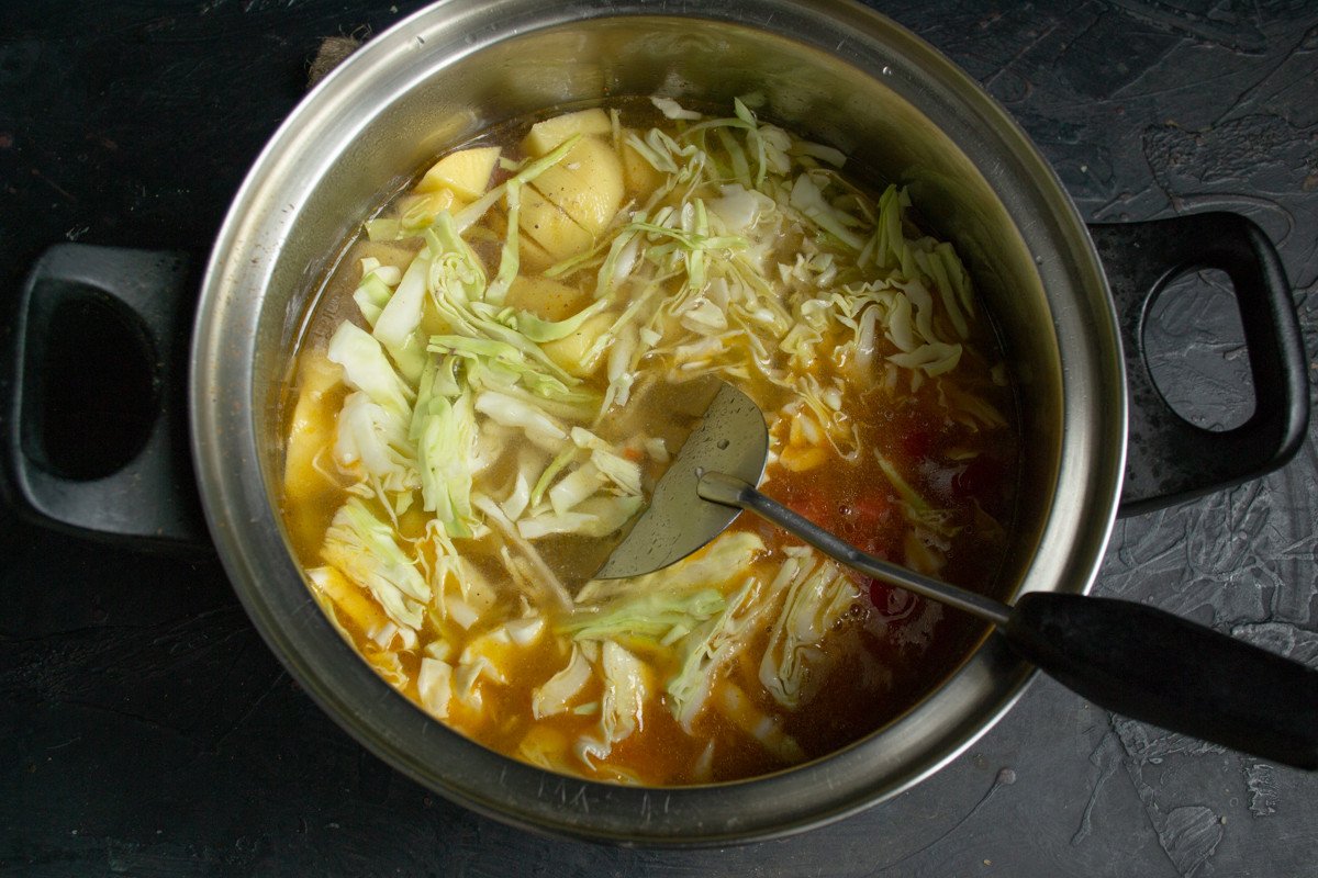 Snelle tomatensoep met kaas. Stap -By -stap Recept met foto