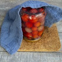 Tomaten met druiven voor de winter