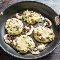 Paddenpannenkoeken met knoflookpijlen