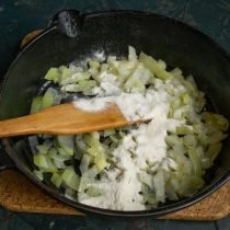 Lazy Kulebyak met pannenkoeken